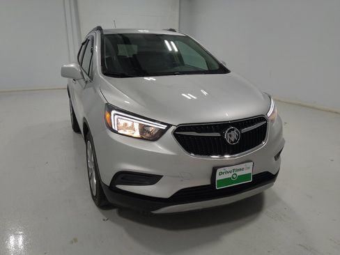 Used 2020 Buick Encore Preferred FWD image 14