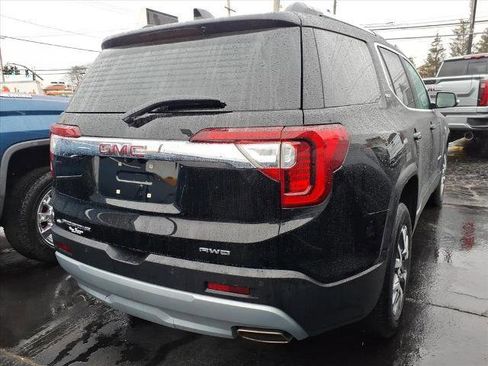 Certified 2023 GMC Acadia SLT image 5