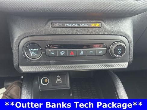 New 2025 Ford Bronco Sport Outer Banks w/ Outer Banks Tech Package+ image 21