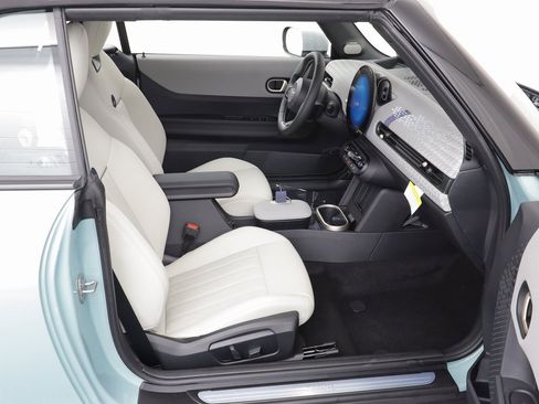 New 2026 MINI Cooper S image 18