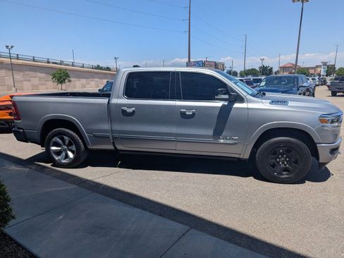 Used 2019 RAM 1500 Limited AWD/4WD image 6