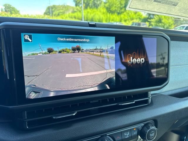 New 2026 Jeep Gladiator Sport AWD/4WD image 18