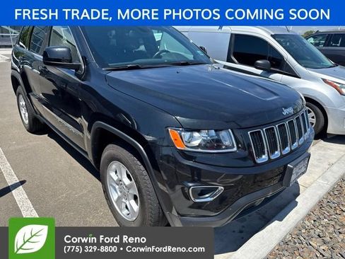 Used 2016 Jeep Grand Cherokee Laredo w/ Quick Order Package 23E AWD/4WD image 1