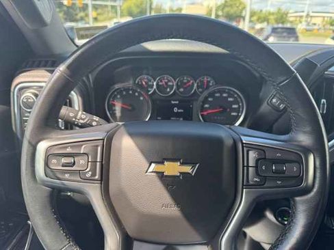Used 2021 Chevrolet Silverado 1500 LT image 15