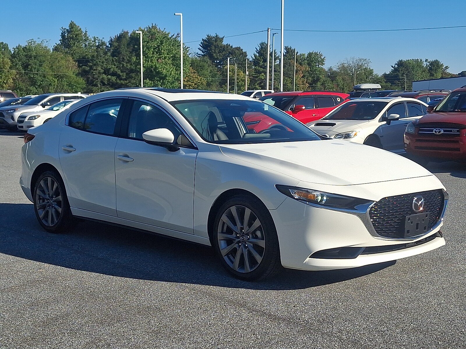 Used 2024 MAZDA MAZDA3 s FWD image 3