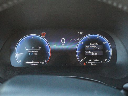 Used 2023 Toyota Highlander Platinum FWD image 16