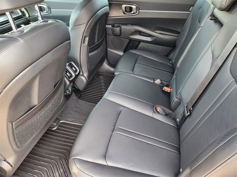 New 2026 Kia Sorento S image 19