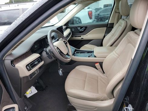 Used 2022 Lincoln Aviator Reserve w/ Elements Package Plus image 6
