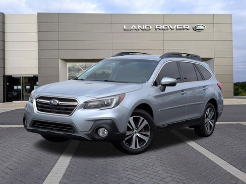 Used 2018 Subaru Outback 2.5i Limited AWD/4WD image 1