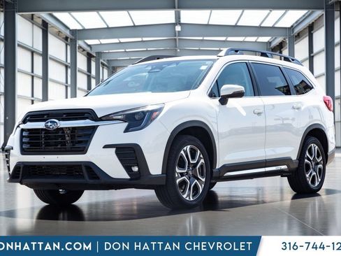 Used 2023 Subaru Ascent Limited AWD/4WD image 1
