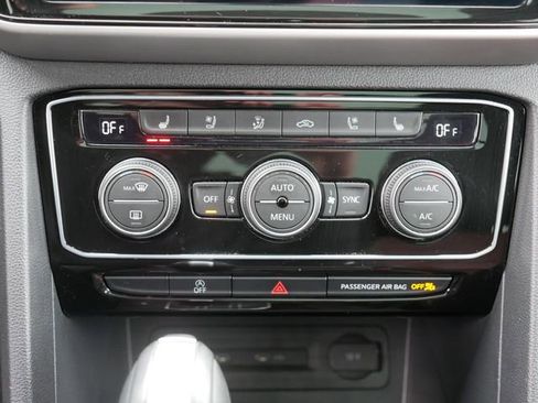 Certified 2023 Volkswagen Atlas Cross Sport SEL Premium R-Line image 30