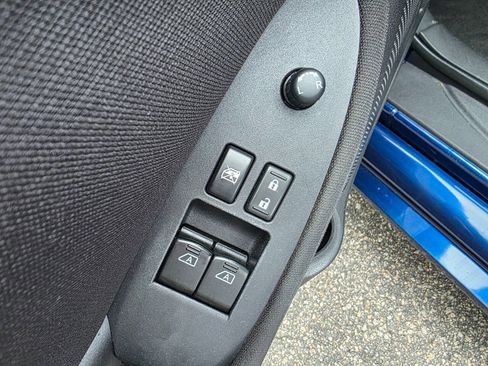 Used 2016 Nissan 370Z Coupe RWD image 10