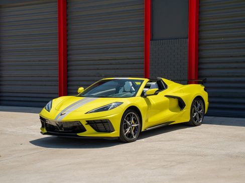 Used 2023 Chevrolet Corvette Stingray Premium Conv w/ 3LT RWD image 1