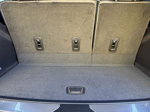 Used 2026 Cadillac Escalade V image 39