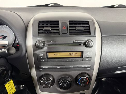 Used 2010 Toyota Corolla S FWD image 29