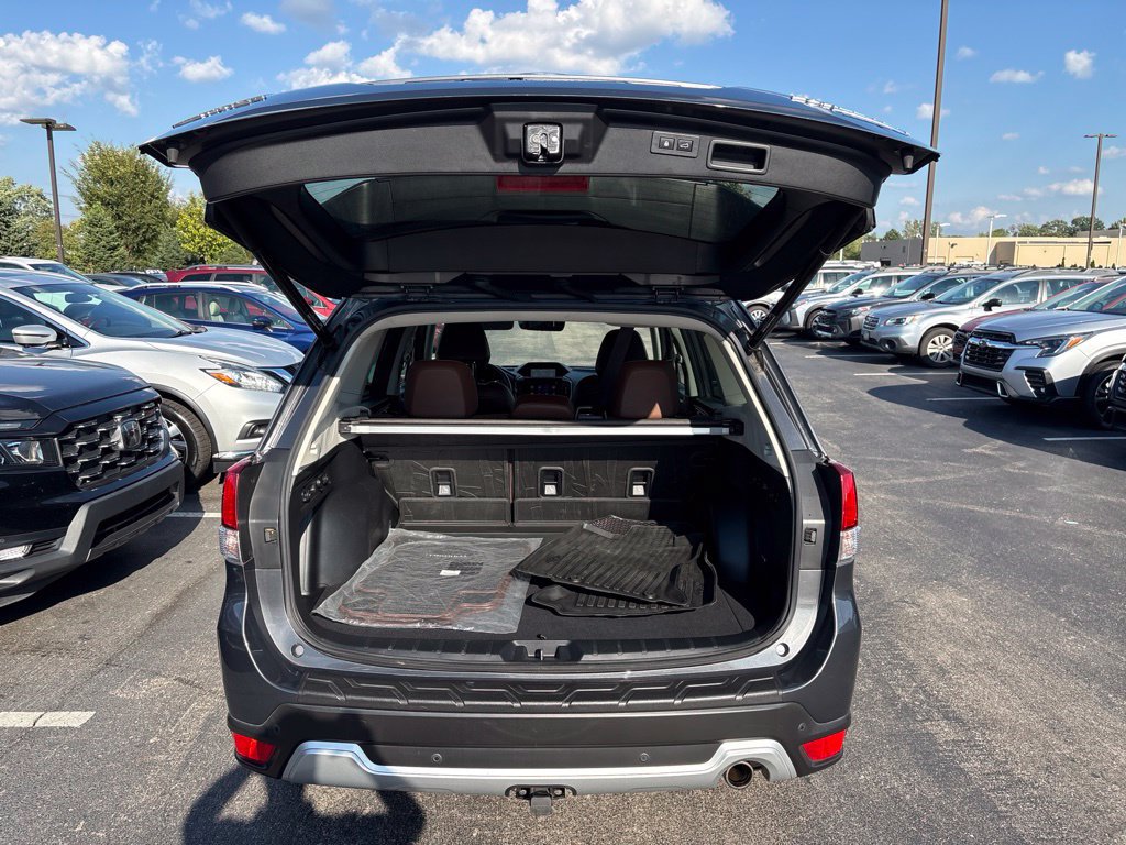 Used 2020 Subaru Forester Touring w/ Popular Package #2 AWD/4WD image 8