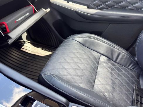 Used 2022 Mitsubishi Outlander SEL FWD image 13