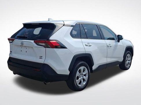 Used 2023 Toyota RAV4 LE AWD/4WD image 6