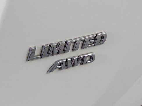 Used 2017 Toyota RAV4 Limited w/ All Weather Liner Package AWD/4WD image 21
