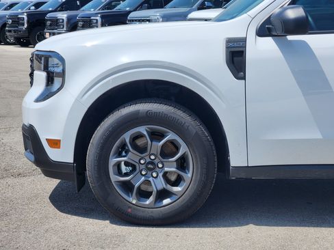 New 2026 Ford Maverick XLT FWD image 7