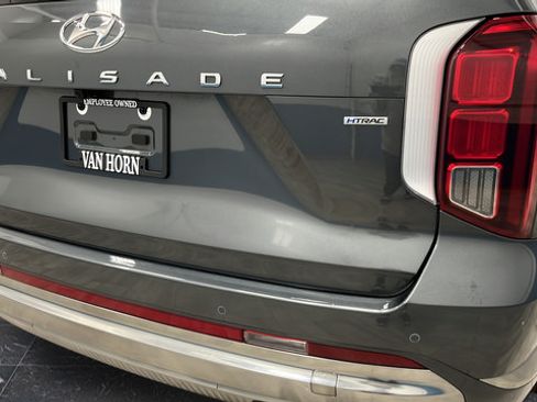 Used 2025 Hyundai Palisade Calligraphy AWD/4WD image 43