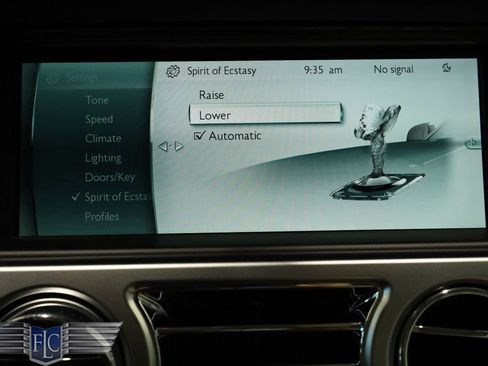 Used 2015 Rolls-Royce Wraith RWD image 30