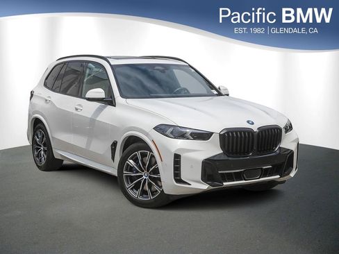 Certified 2024 BMW X5 xDrive50e w/ M Sport Package AWD/4WD image 1