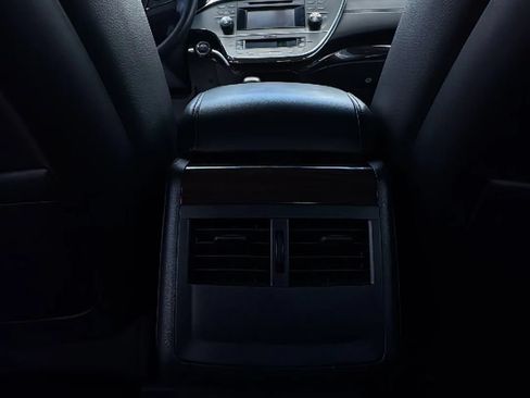Used 2013 Toyota Avalon XLE Touring FWD image 15