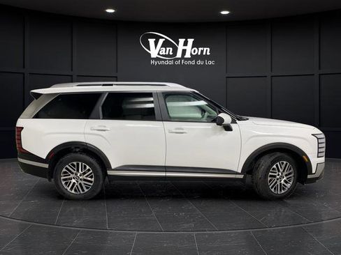 New 2026 Hyundai Palisade SEL image 2