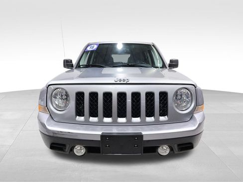 Used 2016 Jeep Patriot Sport w/ Power Value Group image 5