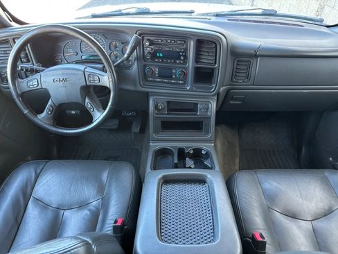 Used 2006 GMC Sierra 2500 SLT w/ Onstar Plus Package image 14