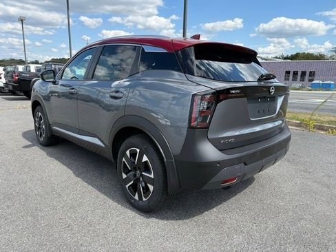 New 2025 Nissan Kicks SV w/ SV Premium Package image 7