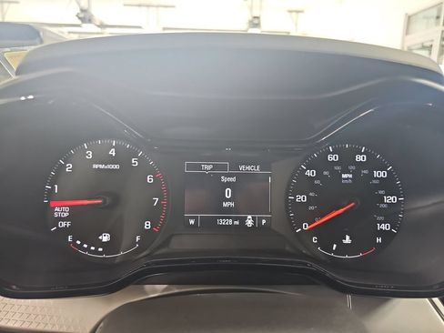 Used 2024 Chevrolet Trax LS w/ LS Convenience Package FWD image 25
