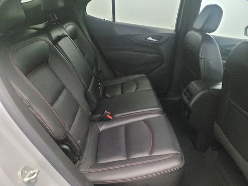 Used 2022 Chevrolet Equinox RS w/ RS Leather Package FWD image 19