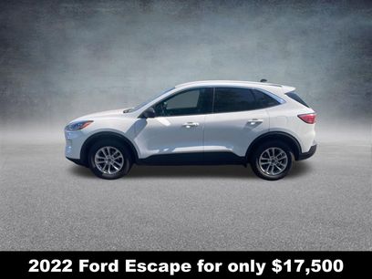 Used 2022 Ford Escape SE w/ Cold Weather Package