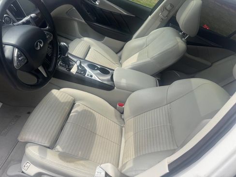 Used 2017 INFINITI Q50 Sport image 15