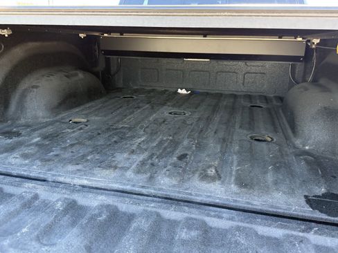 Used 2024 RAM 2500 Limited image 32