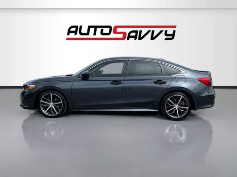 Used 2024 Honda Civic Touring image 4