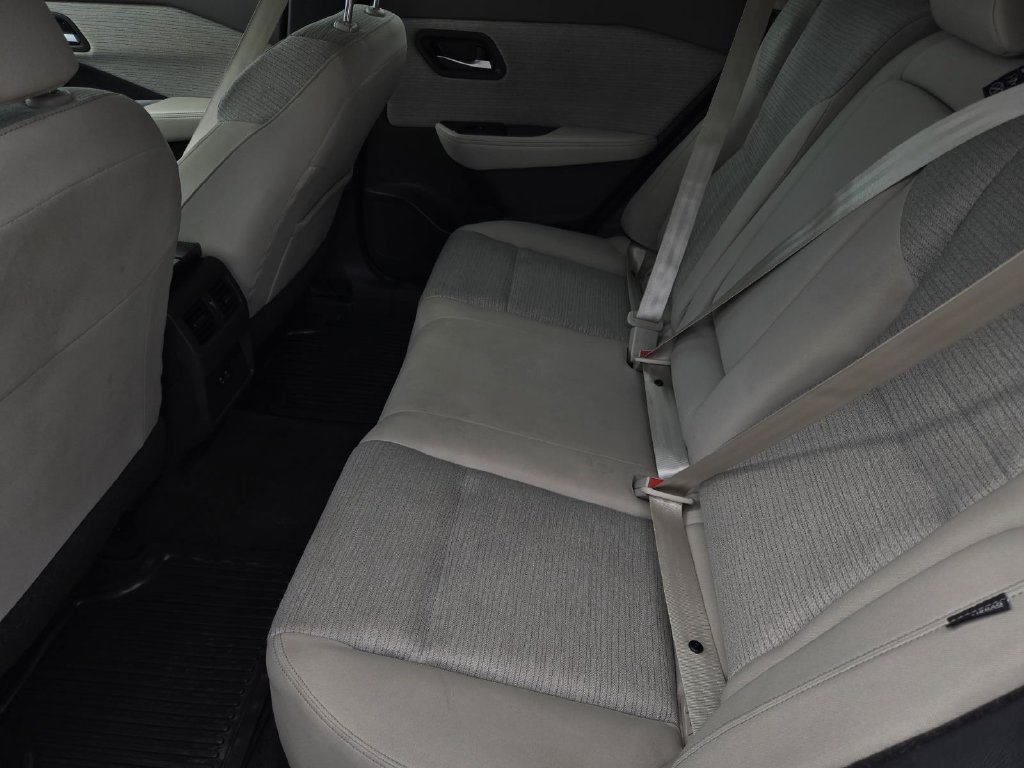Certified 2023 Nissan Rogue SV FWD image 11