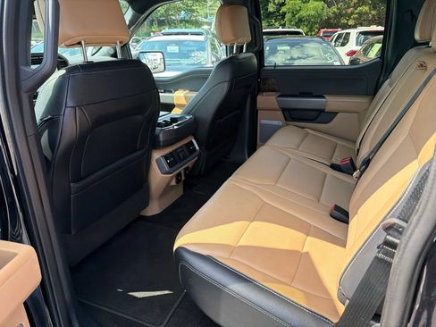 Used 2021 Ford F150 Lariat w/ Equipment Group 502A High AWD/4WD image 17