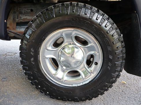 Used 1999 Ford F150 XLT AWD/4WD image 40
