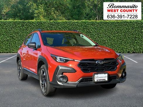 Used 2024 Subaru Crosstrek 2.5i Limited w/ Crosstrek Mirror Package image 1