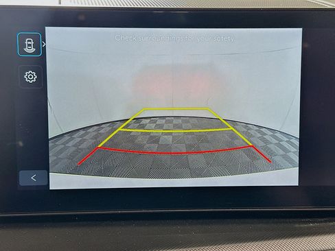 Used 2025 Hyundai Santa Fe SEL image 23