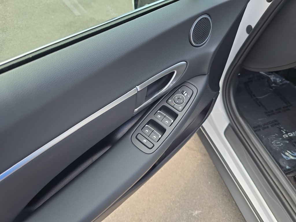 New 2026 Hyundai Sonata Blue FWD image 11