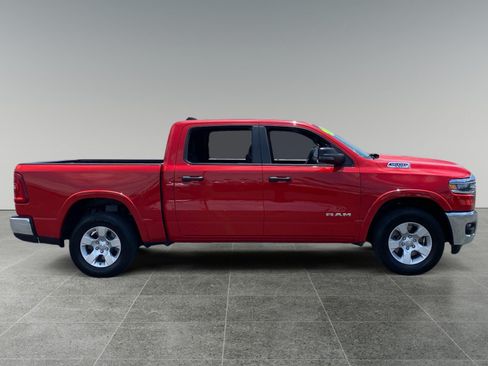 Used 2025 RAM 1500 Big Horn AWD/4WD image 6