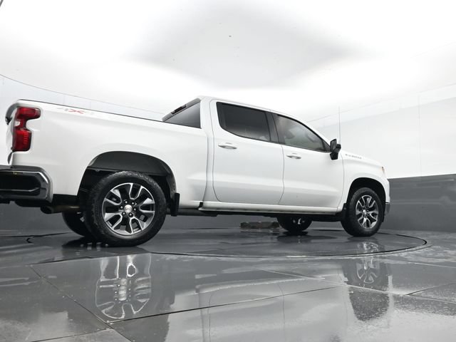 Used 2023 Chevrolet Silverado 1500 LT AWD/4WD image 24