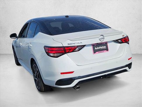 New 2025 Nissan Sentra SR image 7