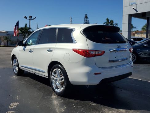 Used 2013 INFINITI JX35 AWD w/ Premium Pkg image 8