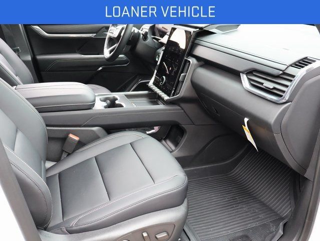 New 2026 GMC Acadia Elevation w/ Black Edition AWD/4WD image 7
