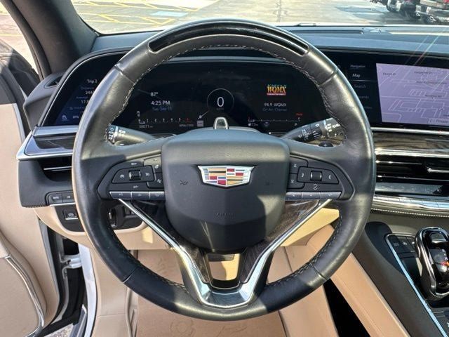 Used 2024 Cadillac Escalade ESV Premium Luxury w/ Performance Package AWD/4WD image 11